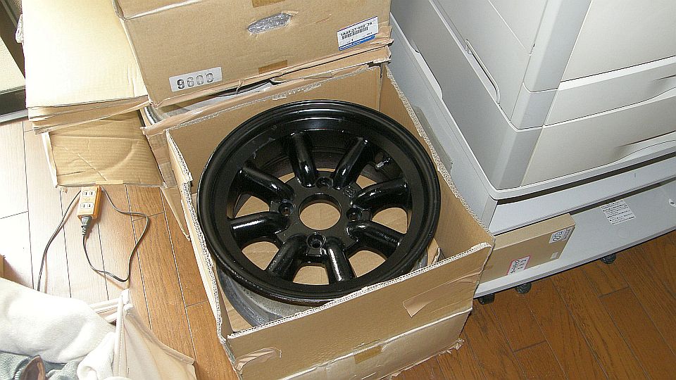 次はスタッドレス